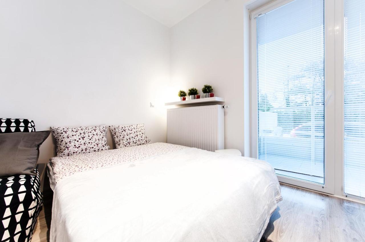 Super Apart Dywizjonu 303 175/8 Lejlighed Warszawa Værelse billede